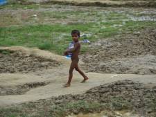 Massagraf met meerdere kinderen in Myanmar ontdekt
