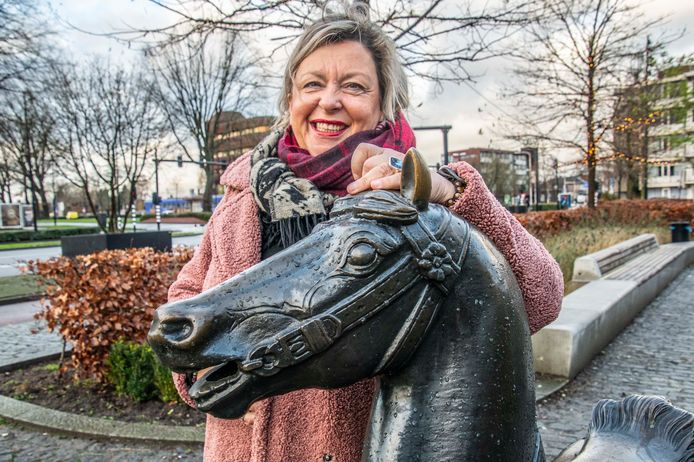 Jet van Baast begreep de kritiek op de Tilburgse kermis, 'Daarom heb ik ook tien dagen strak gestaan om alles in goede banen te leiden.'