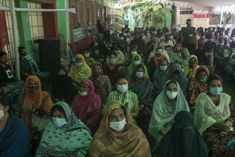 Over de doeltreffendheid van stoffen mondmaskers is nog onvoldoende duidelijkheid, zeggen de auteurs. Beeld Photo News