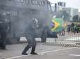 Braziliaanse regeringsgebouwen bezet als protest tegen nieuwe president Lula, maar die is nergens te bespeuren: “Slechte kopie van bestorming Capitool”