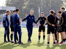 Louis van Gaal bij Telstar: ‘Alsof de koning op bezoek is, het is ongelooflijk’