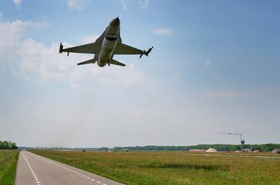 Gevechtsvliegtuigen Volkel vliegen vijf weken lang ook in de avonduren, waarom is dat?