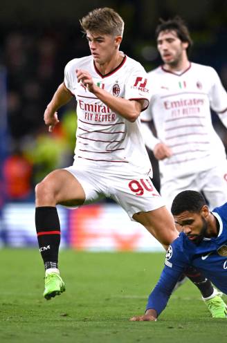 Hoe AC Milan ‘gebuisde’ Charles De Ketelaere in bescherming neemt: “Hij heeft alles voor de top”