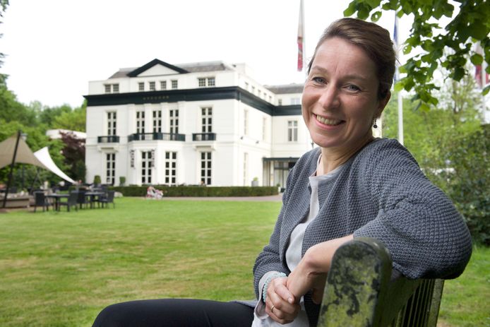 Nicole Olland op landgoed Avegoor in Ellecom.