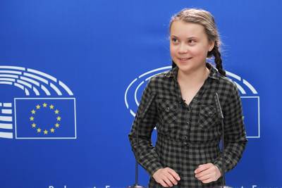 Klimaatmeisje roept Europees Parlement op tot actie in emotionele speech