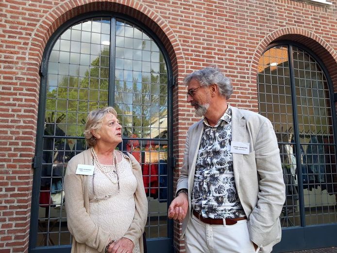 Emmy Hendriks en Johan Borsten halen herinneringen op over gescheiden onderwijs in Fatima tot 1968.