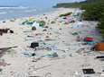  Op een onbewoond eiland: 38 miljoen stukken plastic