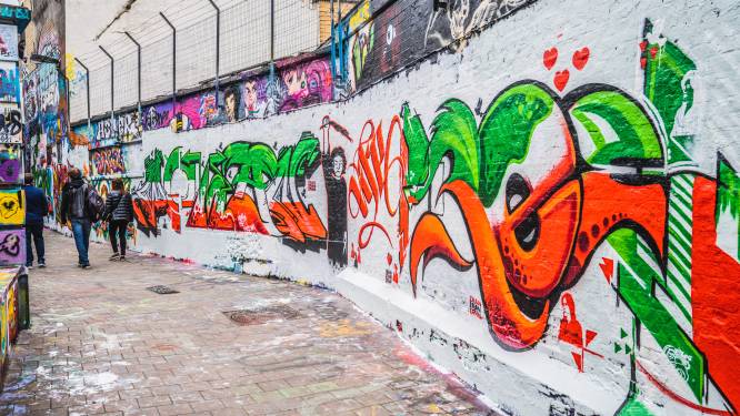 Graffitistraatje in de ban van Iran: artistiek protest tegen repressief beleid