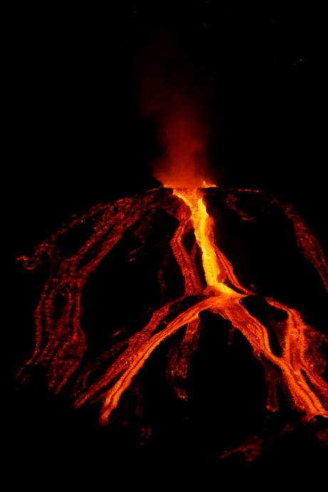 Le volcan de La Palma toujours en éruption: “Difficile d’estimer quand ça va se terminer”