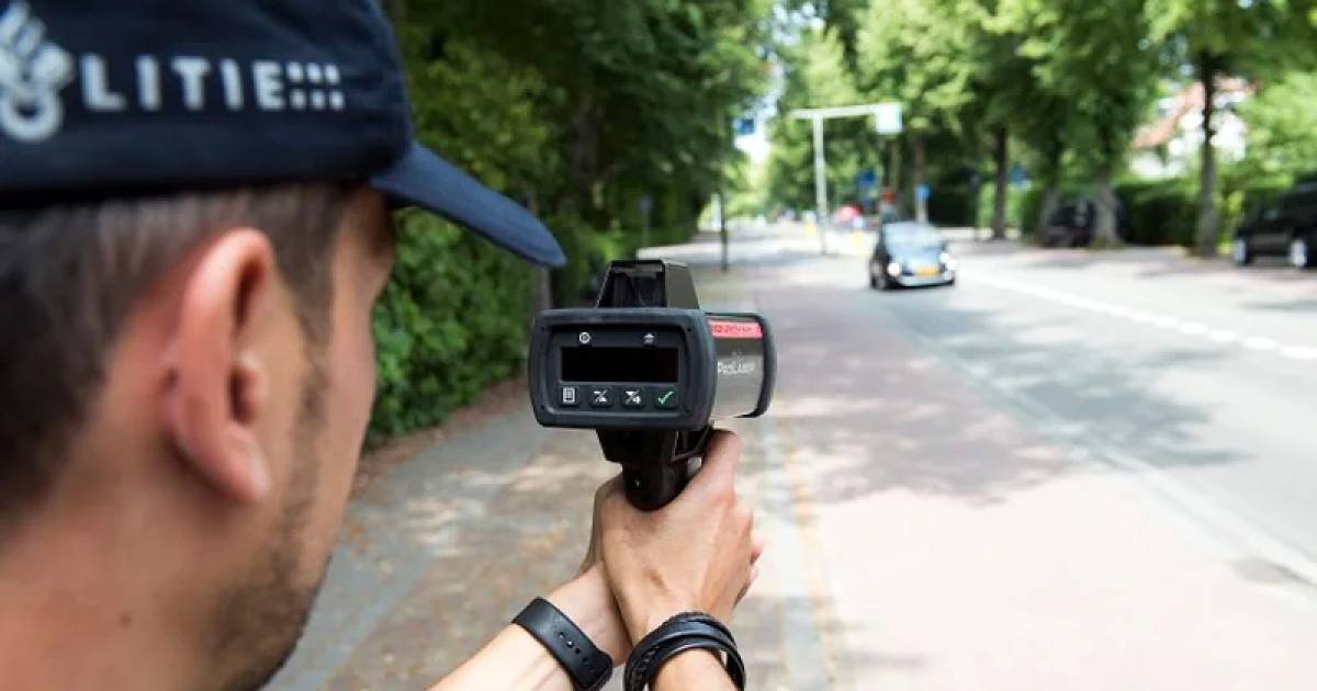 Politie houdt ‘week van de snelheid’: veel overtredingen in Eede, rijbewijs ingenomen in Vrouwenpold