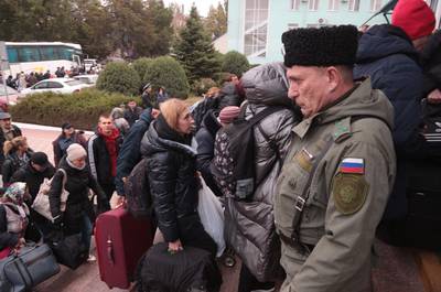 Pro-Russische autoriteiten roepen alle burgers op onmiddellijk Cherson te verlaten