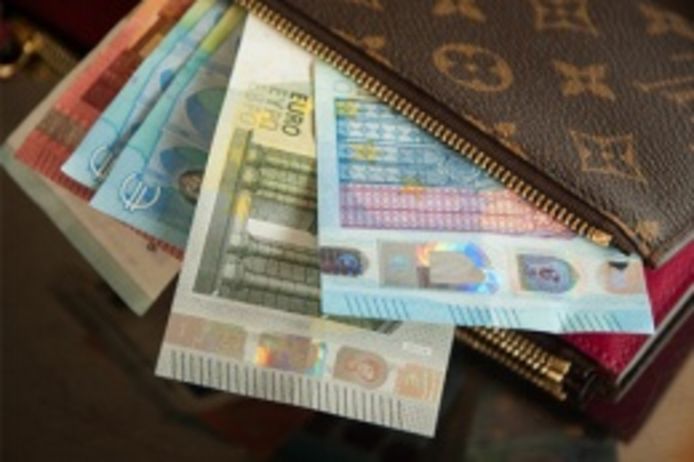 Nous empruntons plus que jamais: voici le montant moyen que les Belges doivent rembourser
