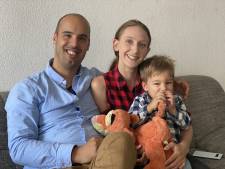 Jacquelina en Eric hielden bezoekers dierenpark op afstand van wolven: ‘Met gevaar voor eigen leven’