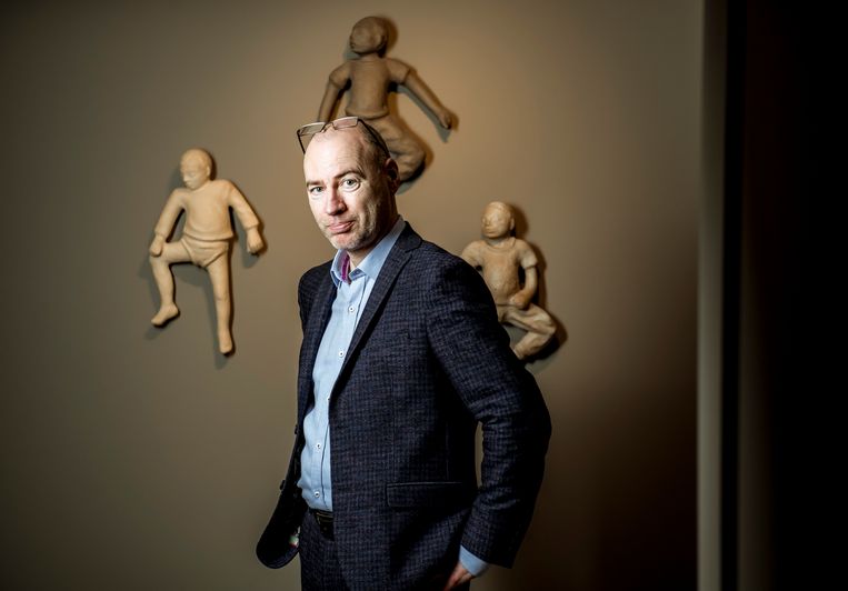 Dirk Ramaekers over het heden, verleden en de toekomst van de Covid-vaccinatie. 