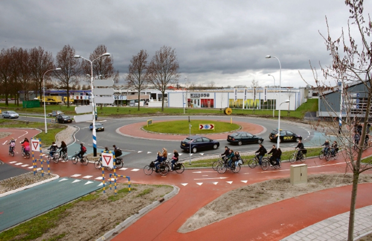 Het Nansenplein in Goes.  Beeld Joel van Houdt