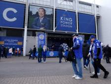 Leicester City onthult standbeeld voor overleden Thaise eigenaar