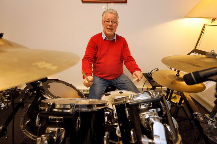 Siem Bosdijk heeft elke week drumles.