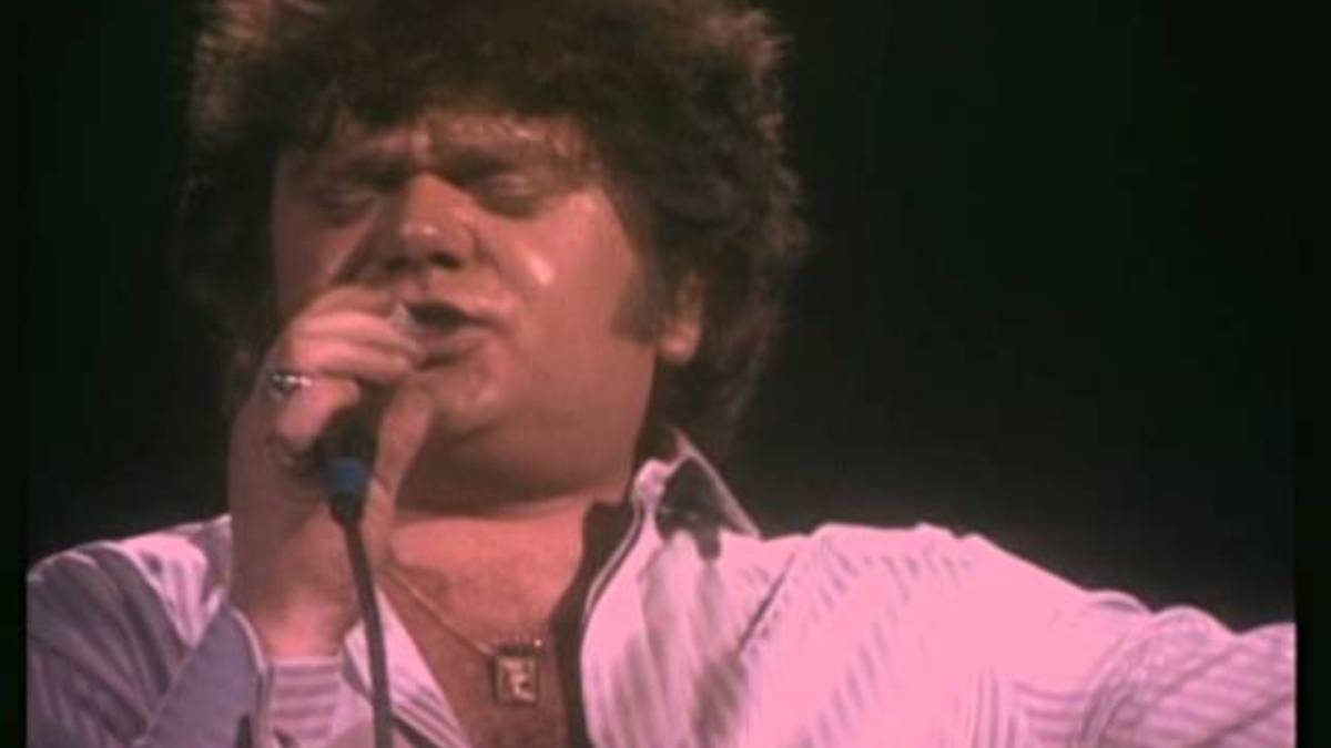 Lidl hoopt te scoren met kledinglijn Andre Hazes senior Economie bndestem