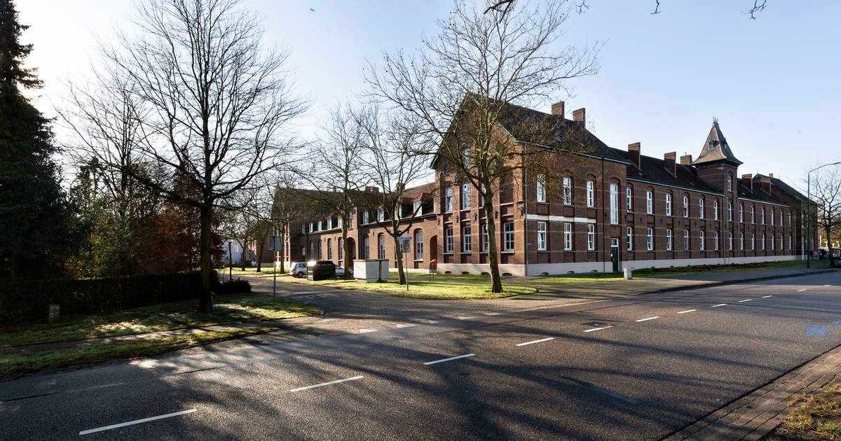Bestuur dorpsplatform Dorplein Uniek mist samenwerking en stapt op - Eindhovens Dagblad