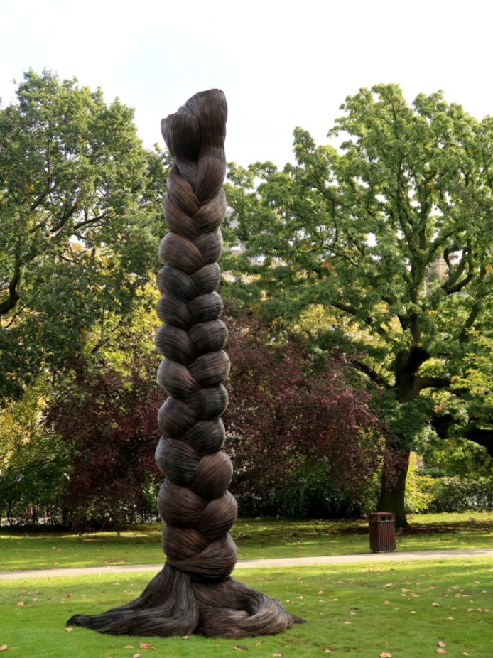 The Plait (de vlecht) van de Griekse Kalliopi Lemos.