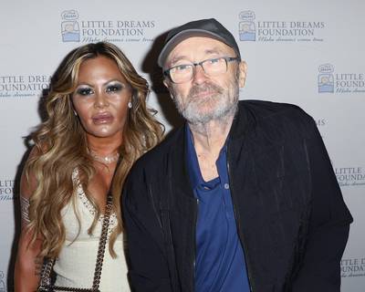 Ex-vrouw Phil Collins verbijstert fans met bizar bericht op sociale media: “Je maakt een grap zeker?”