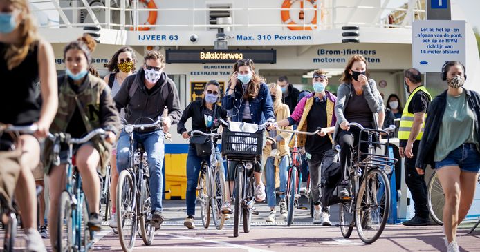 Burgemeesters in het Groene Hart voelen niets voor de verplichting van mondkapjes.
