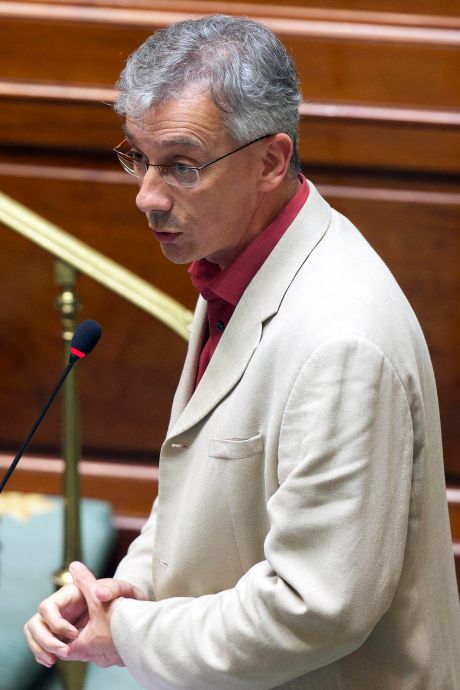 Masters en médecine: “Le MR a perdu et essaie de faire croire qu'il a gagné”, selon Les Engagés