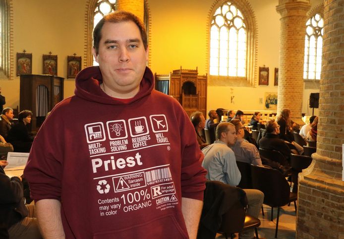 Pastoor Igor De Bliquie verlaat de parochie Heuvelland.