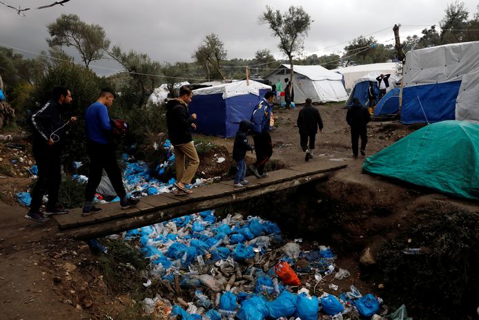 Migranten in het Moria-kamp op het eiland Lesbos.