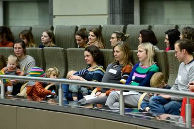 'Pamperactie' in Vlaams Parlement voor betere kinderopvang