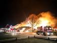 De brand van een loods in Oosterwolde was de grootste die de bevelvoerder van de brandweer in zijn 25 dienstjaren meemaakte.