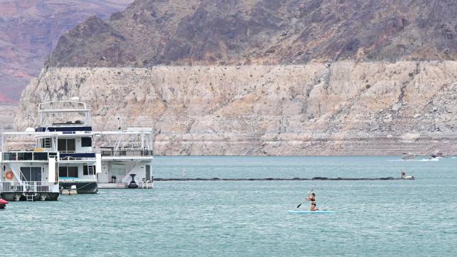 Historisch laag peil van grootste waterreservoir in VS legt geheimen bloot: van schip uit Tweede Wereldoorlog tot lijk van maffiamoord