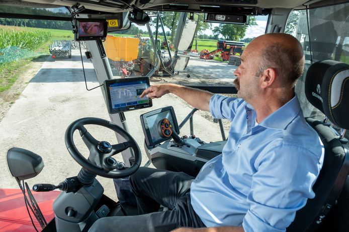 Oost-Europese bendes roven voor miljoenen aan gps-systemen op het platteland. Loonwerker Twan Gubbels uit Broekland heeft schrik voor een bezoek aan zijn bedrijf. Zonder kan hij namelijk niet meer.