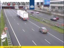 Kapotte vrachtauto bij Leidsche Rijntunnel zorgt voor file op A2 richting Utrecht