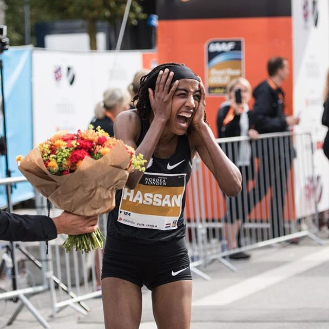 Zo Viert Sifan Hassan Haar Record En Beertje Is Een Power Poes Foto Ed Nl