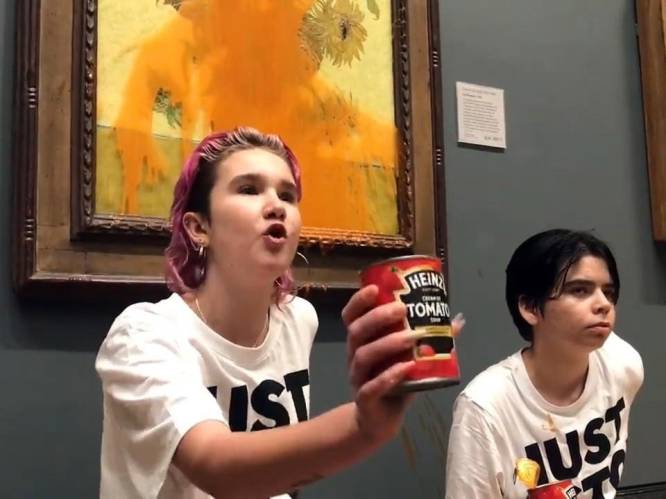 Wie zijn de activisten die schilderij van Van Gogh bekladden met soep?