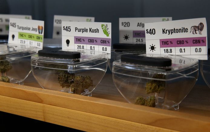 Cannabisproducten in een cannabisshop in Californië.