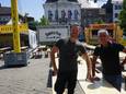 Tom De Winne (links) is organisator van het nieuwe foodtruckfestival Beveren Aan Tafel