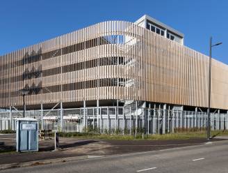Eindhoven wil met vlooienmarkt op het dak P&R Aalsterweg promoten. ‘Mooi uitzicht over de stad’ 