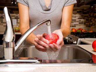 Water verwijdert pesticiden niet van appel. Maar zo lukt het wel