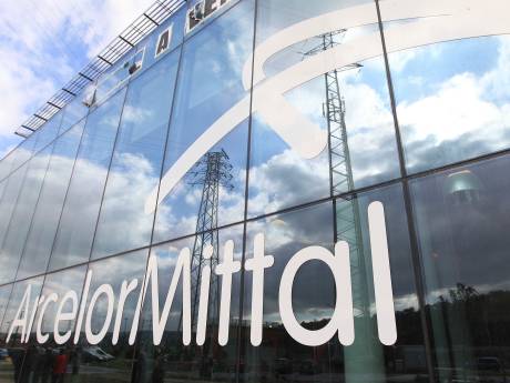 Le bénéfice trimestriel d'ArcelorMittal a diminué d'un quart