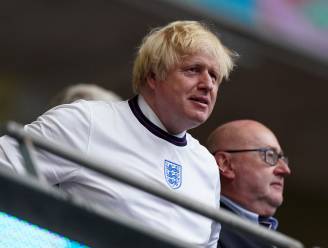 Britse premier Johnson: “Schuldig aan online racisme tegenover voetballers? Dan kom je stadion niet meer in”