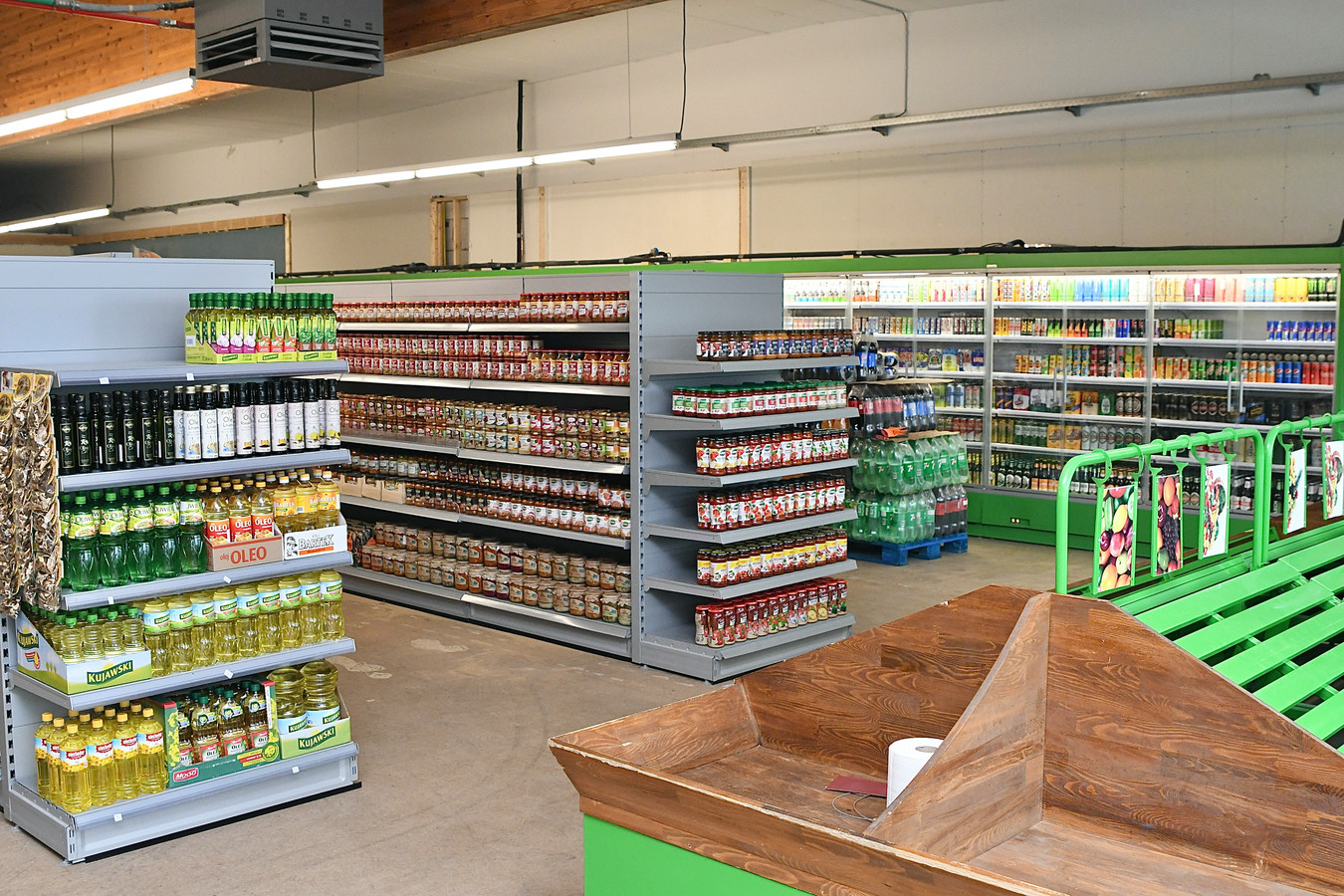 Poolse supermarkt Malinka opent nieuwe vestiging in Izegem | Foto | hln.be