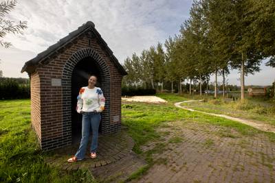Jolande realiseert familiechalet als rouwplek: ‘Fijne plek om je rot te voelen’