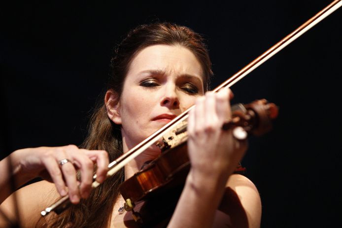 Violiste Janine Jansen geeft begin 2019 weer een concert in TivoliVredenburg.