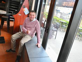 Na vijf jaar kan er opnieuw gedanst worden op de legendarische vensterbank van De Vagant: “Eindelijk weer shakende kontjes voor het raam”