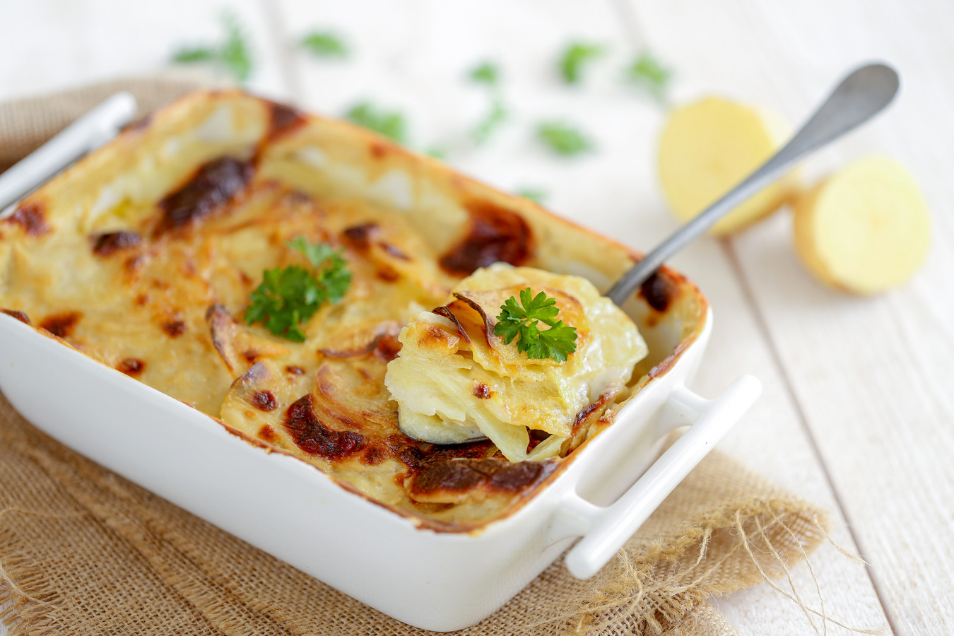 Recept gratin dauphinois uit SOS Piet Foto hln.be