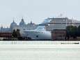 IN BEELD. Eerste cruiseschip in 17 maanden meert aan in Venetië