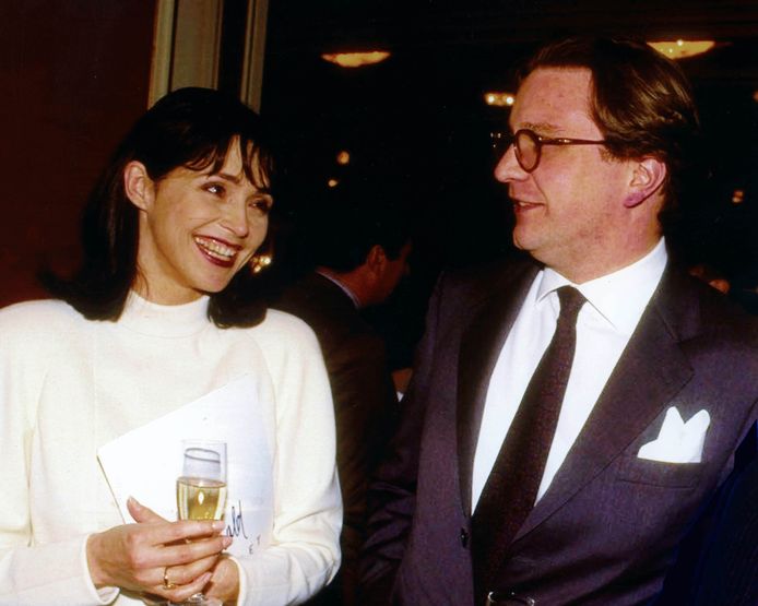 Een foto van prins Laurent en Wendy Van Wanten, genomen tijdens hun eerste ontmoeting in september 1996.