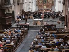 Flink bedrag voor Martinuskerk dankzij platenveiling 